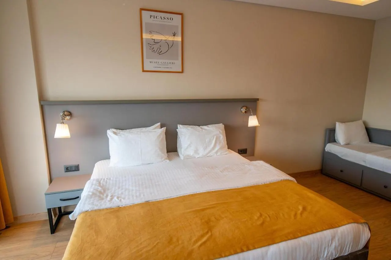 Belci City House Fethiye 2*,