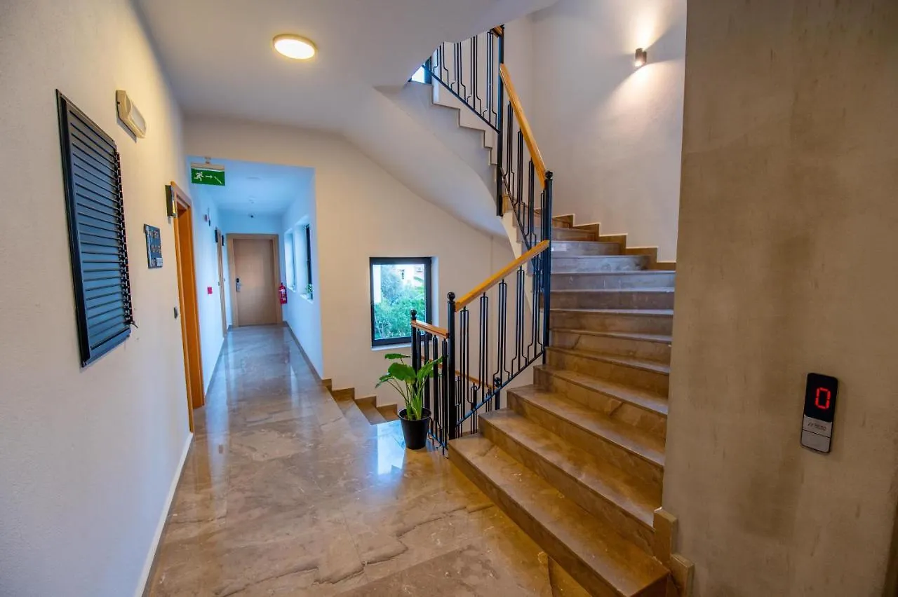 Belci City House Fethiye 2*,